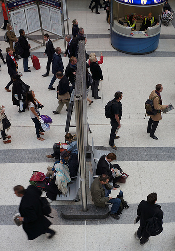 A Song of Ice and Fire (5) - A Dance With Dragons_Part 1 Dreams and Dust by George R. R. Martin by Read Me Something You Love