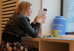 How Proust Can Change Your Life by Alain de Botton • <a style="font-size:0.8em;" href="http://www.flickr.com/photos/81015582@N06/7422585376/" target="_blank">View on Flickr</a>