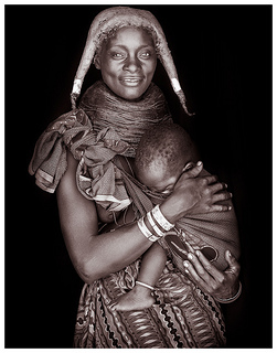 Mother and Child 'Tuahutama & Mutchiluca'